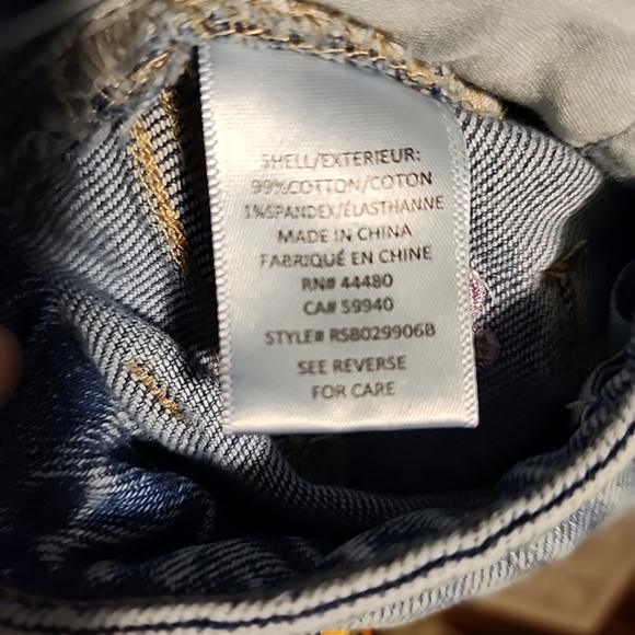 Tinseltown butterfly 🦋 ripped, frayed hem blue jeans junior sz 5, waist 28 - Picture 3 of 9